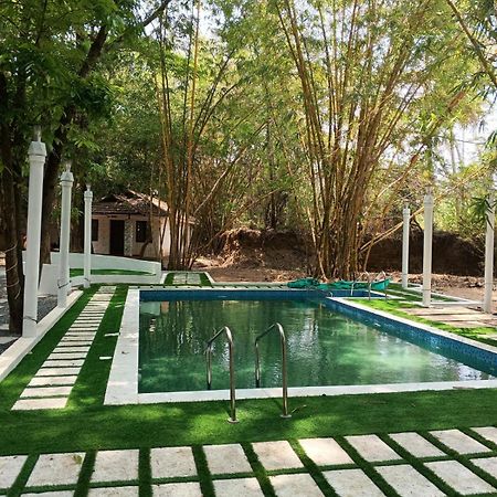 Surya Eco And Wedding Resort Thrissur エクステリア 写真