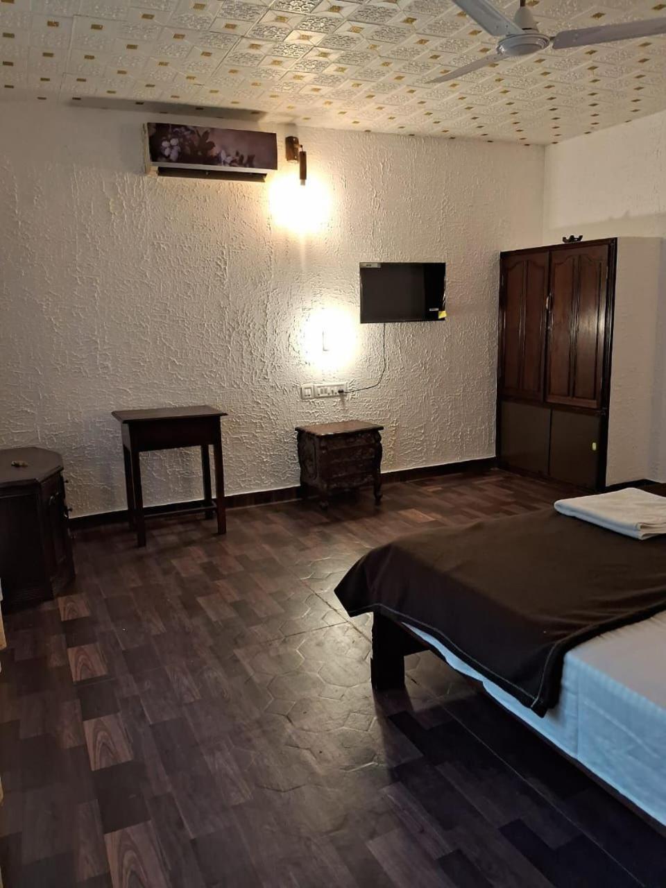 Surya Eco And Wedding Resort Thrissur エクステリア 写真